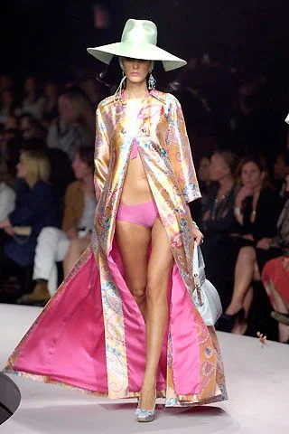 Look 25
